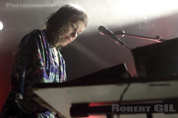LES MORTS VONT BIEN - 2023-04-29 - PARIS - La Maroquinerie - Carine Donneger